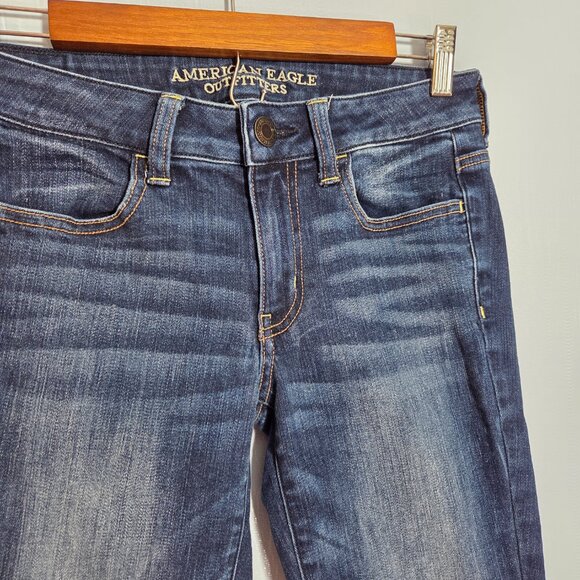 American Eagle 4 Regular Faded Medium Wash Super Stretch Jean Jeggings - Picture 5 of 10